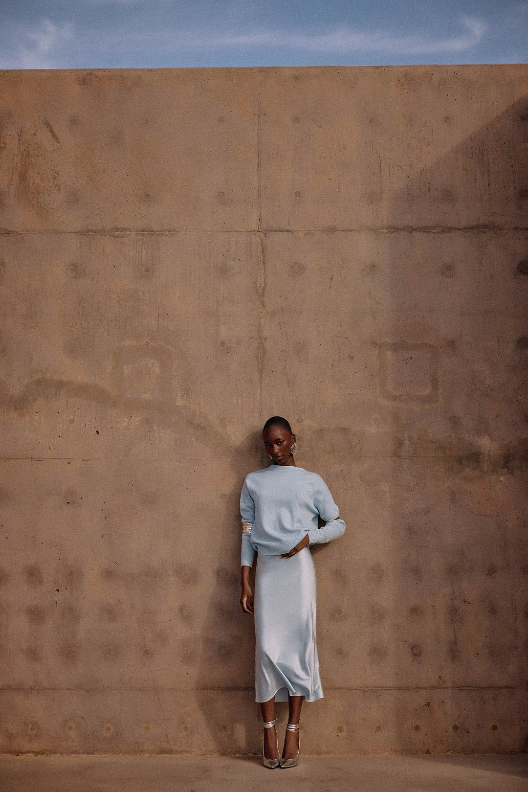 Lightweight Crewneck Sweater (Pale Blue)