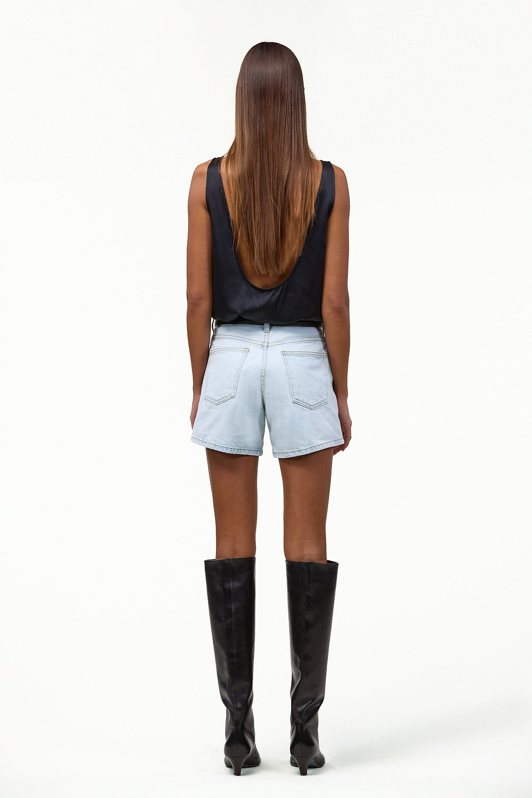 The Perfect Denim Short (Vintage Light)