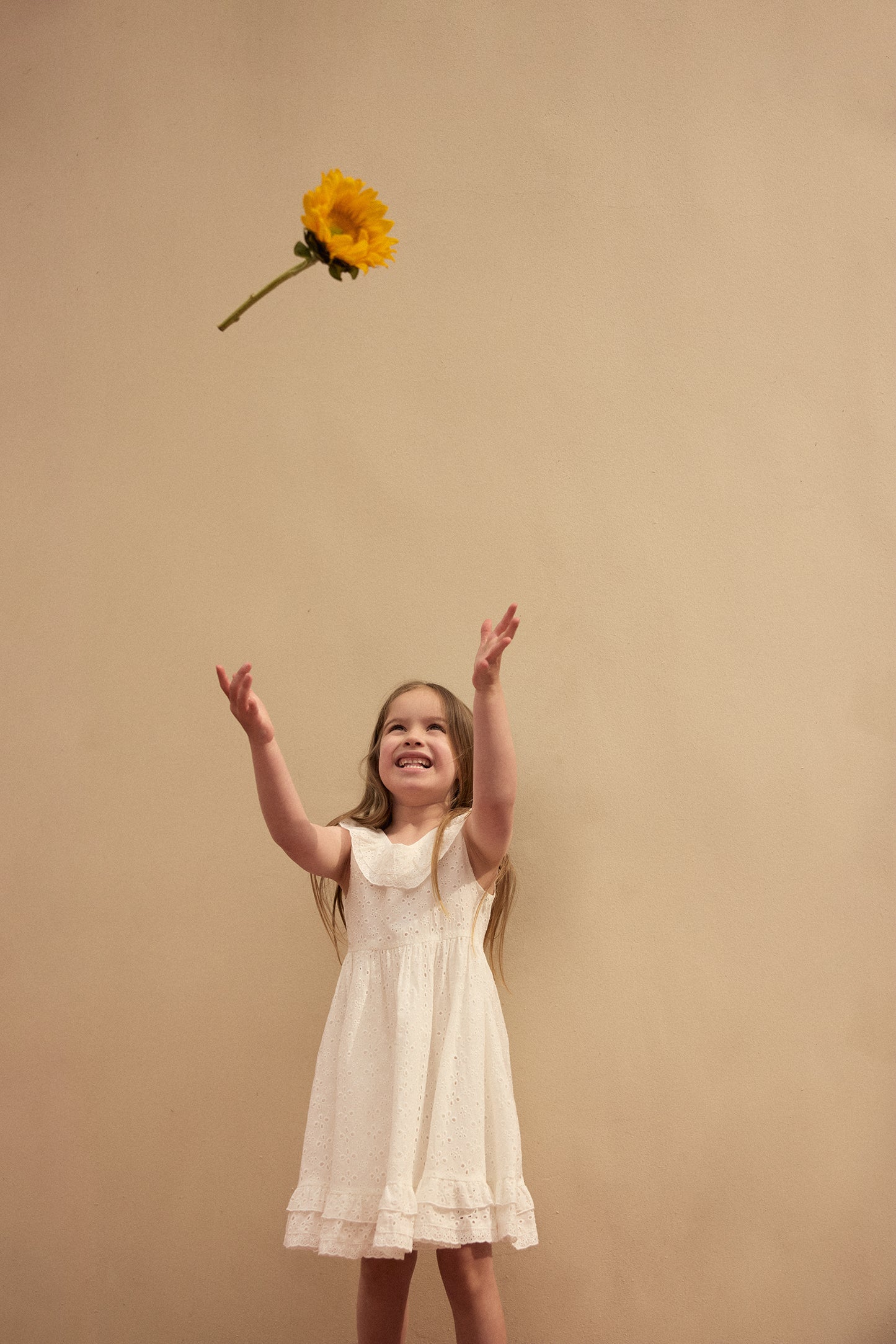 kids eyelet dress (white)
