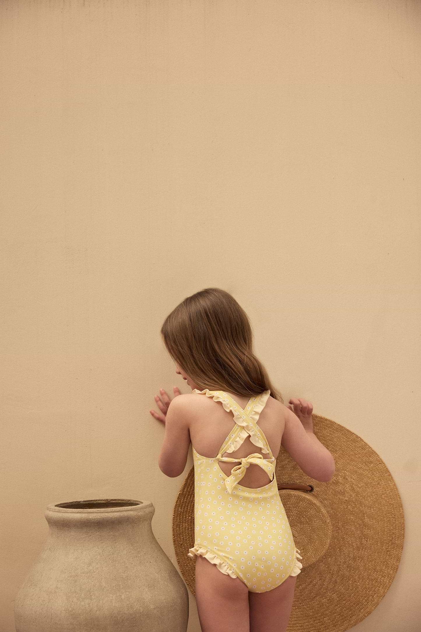 ruffle one piece (yellow daisy)