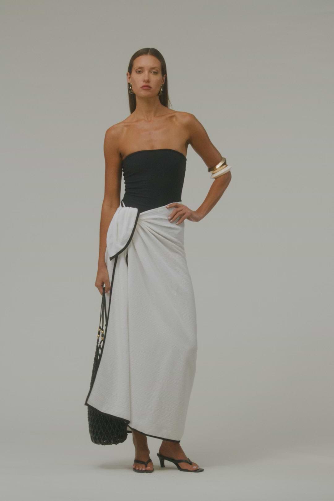 Colorblock Linen Sarong (Cream/Black)