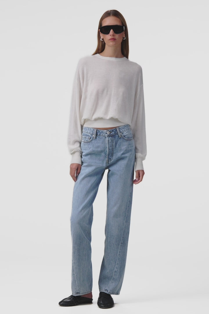 The Relaxed Twist Jean (90s Medium)