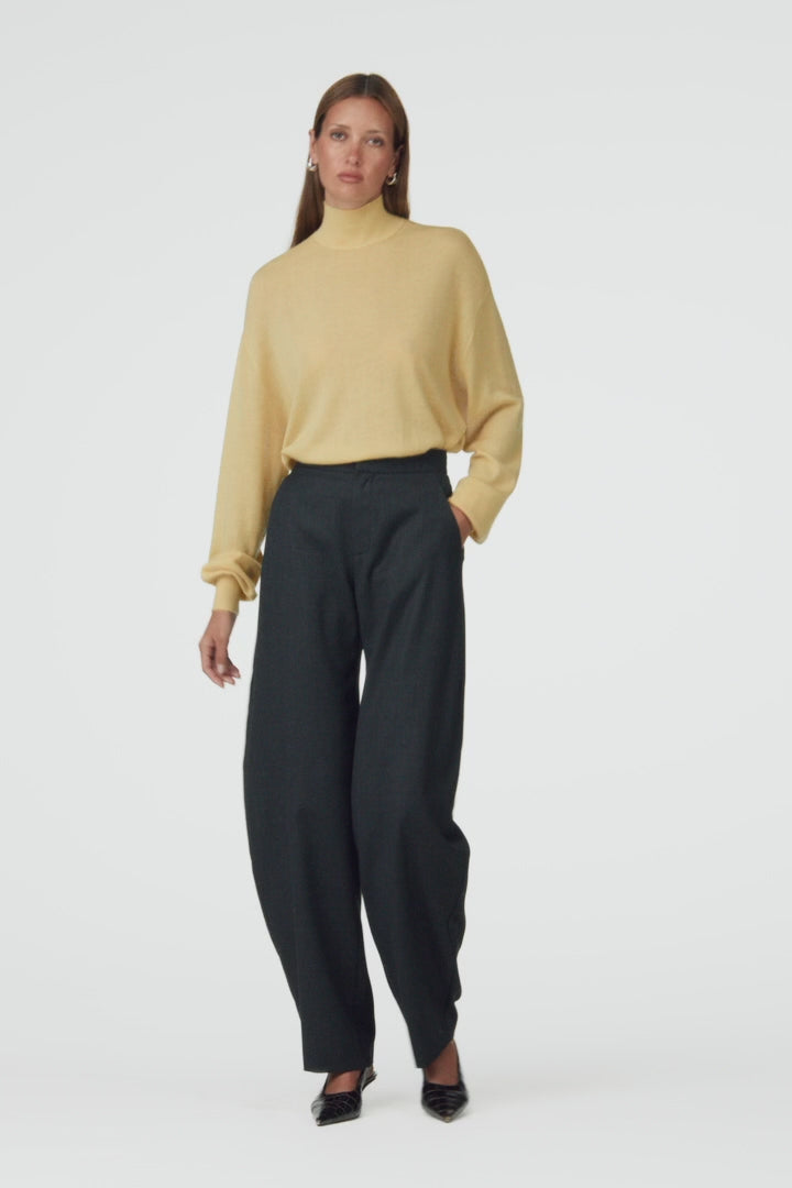 Barrel Trouser (Charcoal)