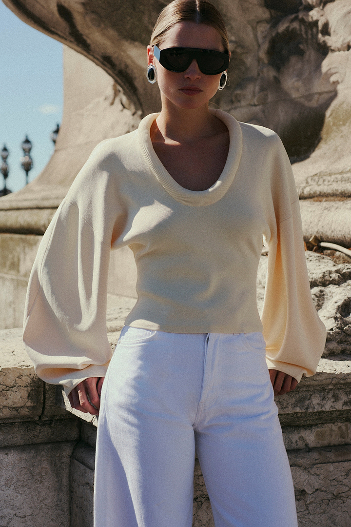 Knit Barrel Sweater (Cream)
