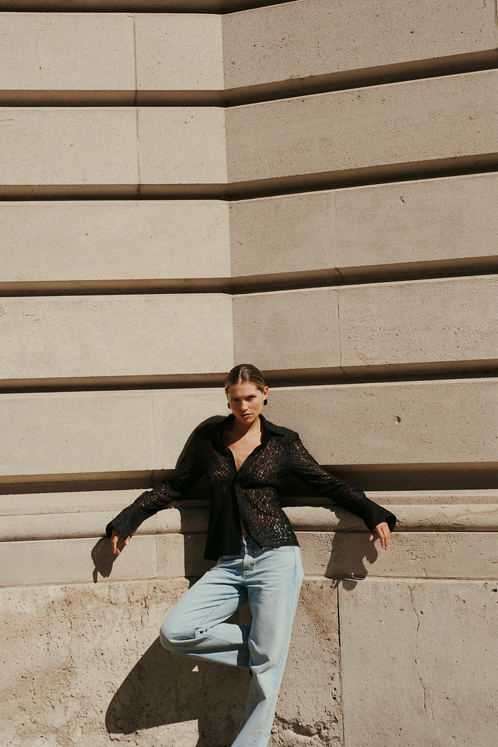 Tailored Lace Blouse (Black)
