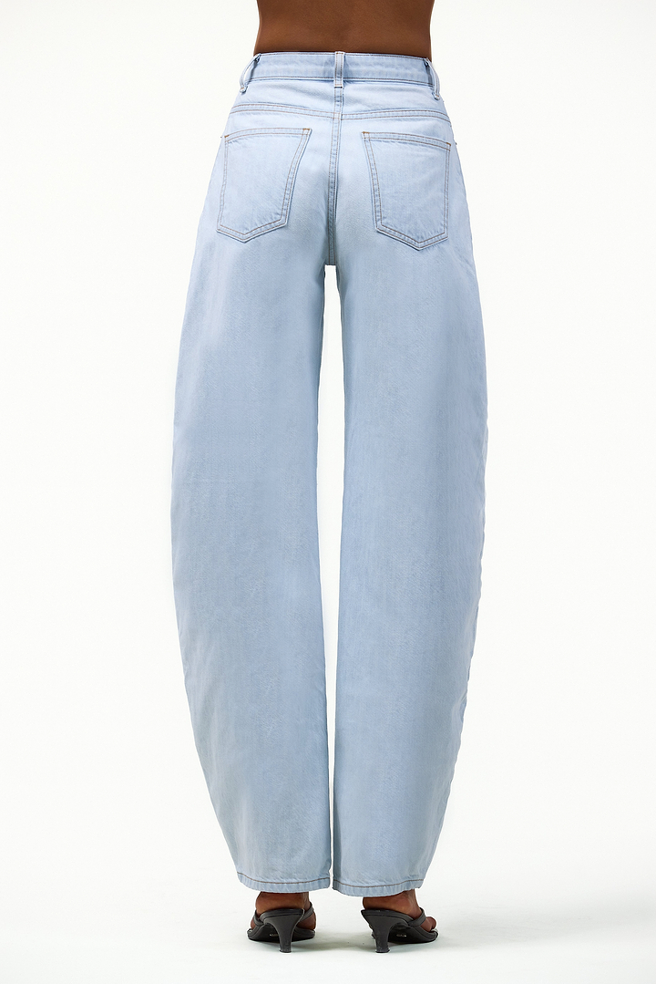 The Barrel Jean (Vintage Light)