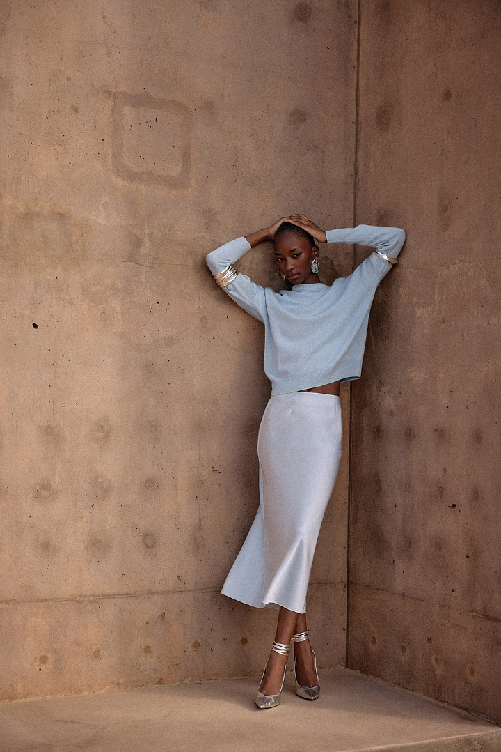 Lightweight Crewneck Sweater (Pale Blue)