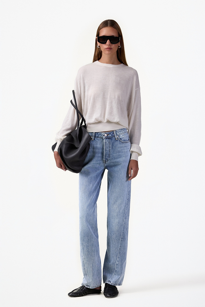 The Relaxed Twist Jean (90s Medium)