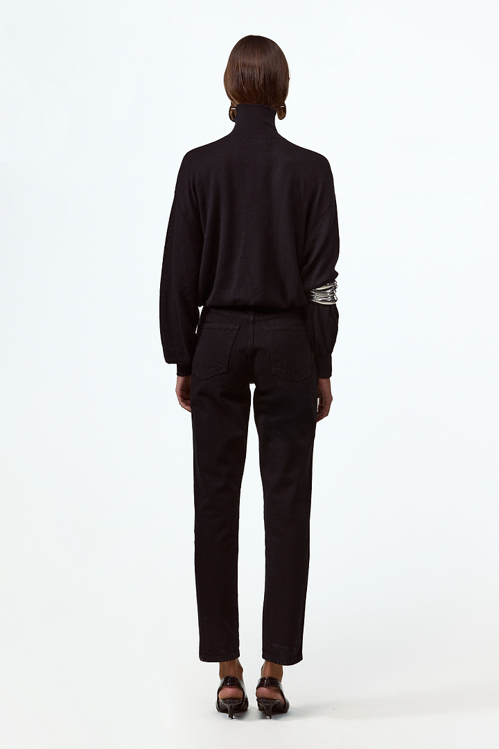 The Straight Ankle Jean (Black)
