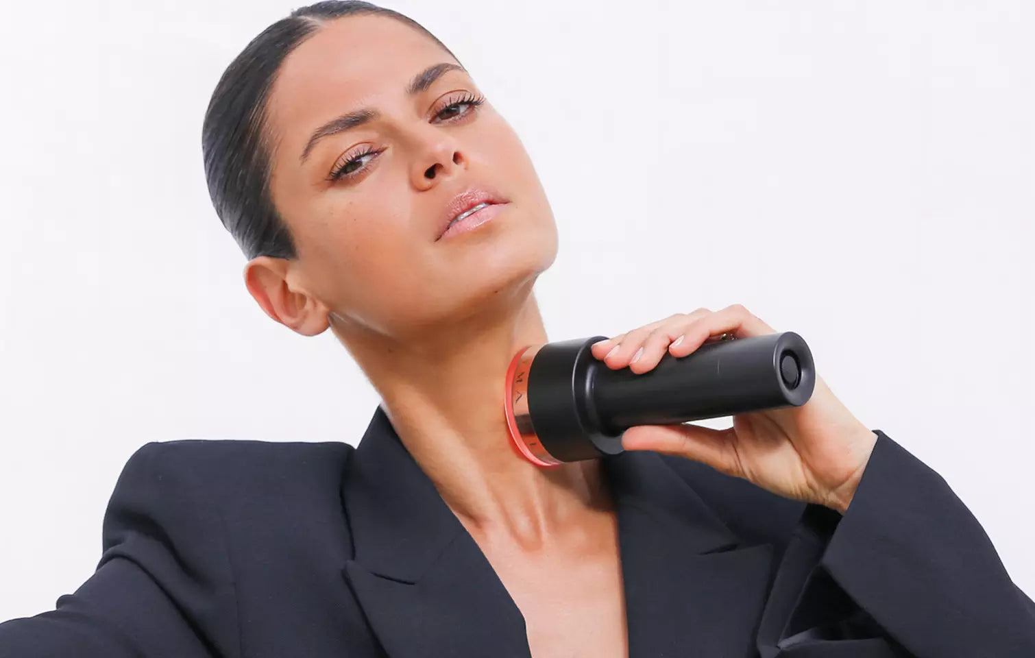 LYMA Laser PRO used on the neck