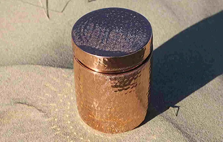 Supplement vessel in water