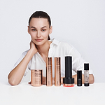 LYMA PRO Youth System - Tighter jawline. Fewer wrinkles. Firmer neck. This is what happens when three technologies are engineered as one anti-ageing system.