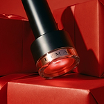 LYMA Laser Pro - LYMA's breakthrough cold laser technology. Younger skin. Bigger lens. Faster results.