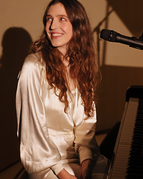 1600x2000_ _SPLIT_BANNER_34_BIRDY_2