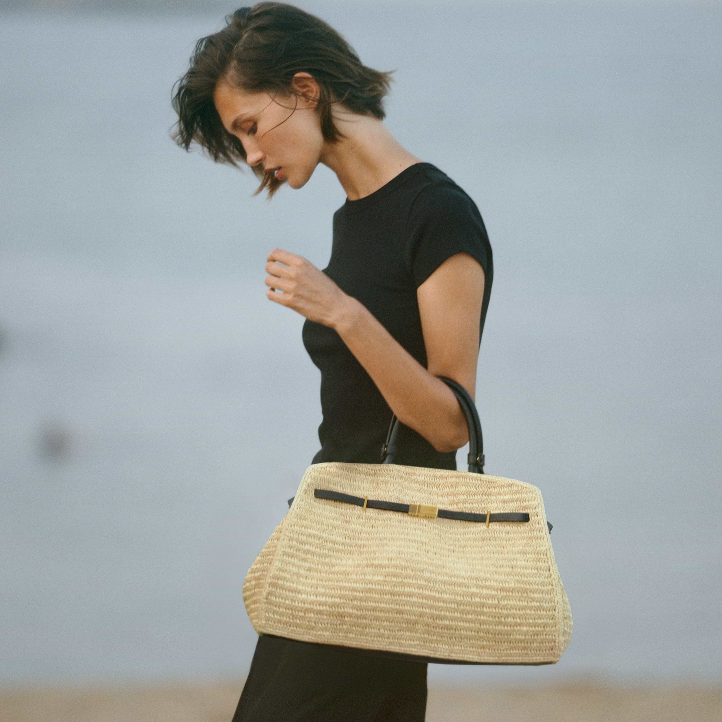 The Hudson | Natural Raffia & Black Smooth | DeMellier