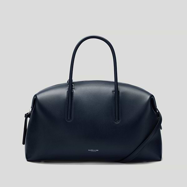 The Midi stockholm Midnight Fine Grain 1_edab8823 8a89 4e56 abb1 e286e3456484