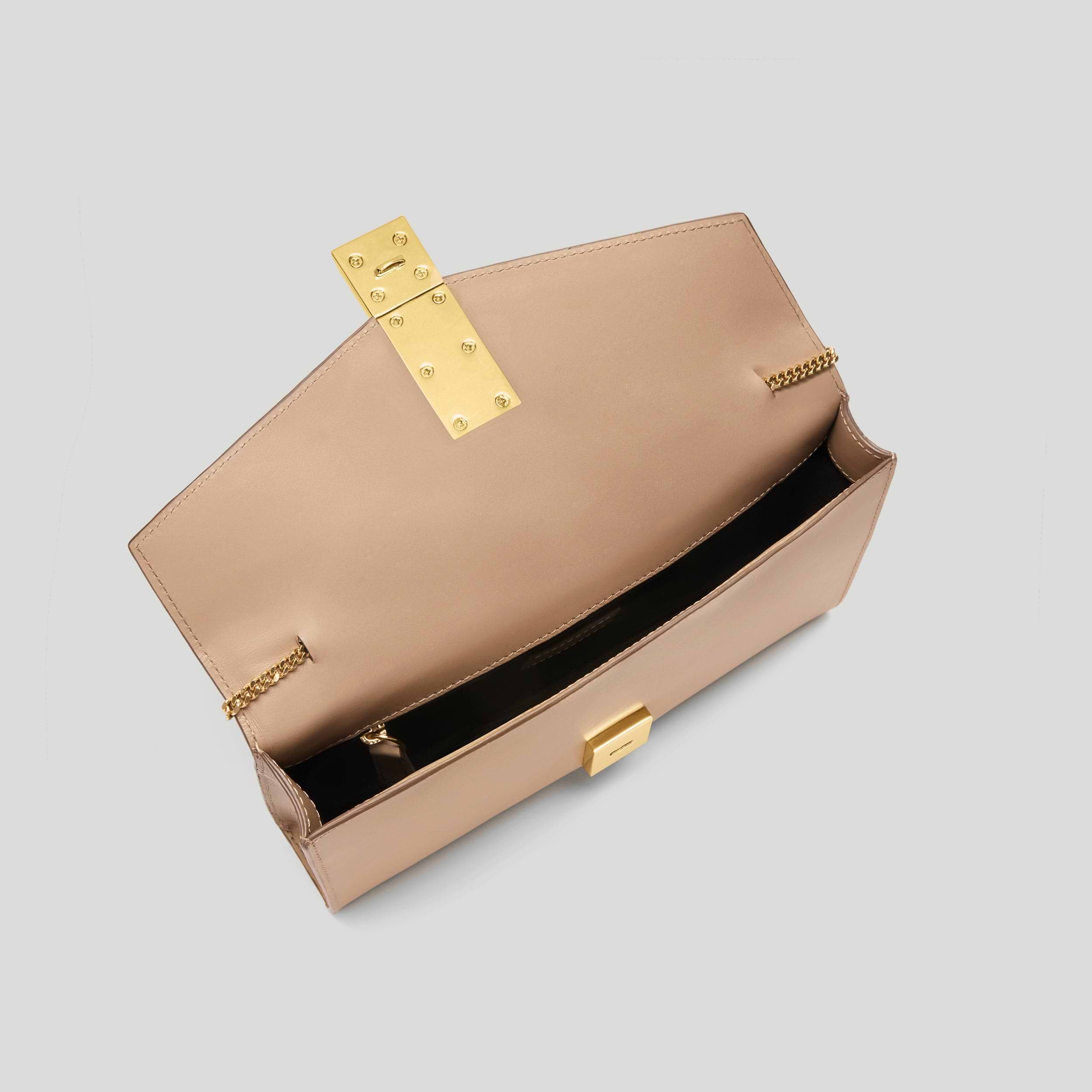 The Vancouver Clutch | Dark Sand Smooth | Demellier