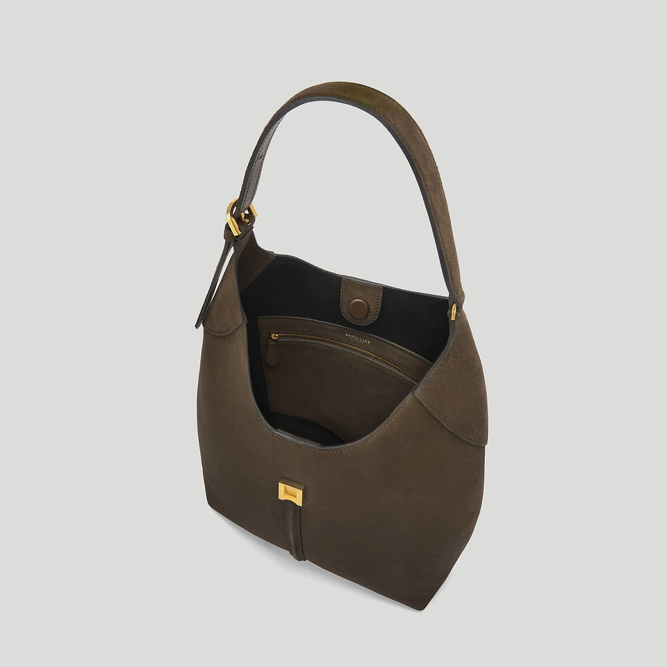 The Large Siena Bucket