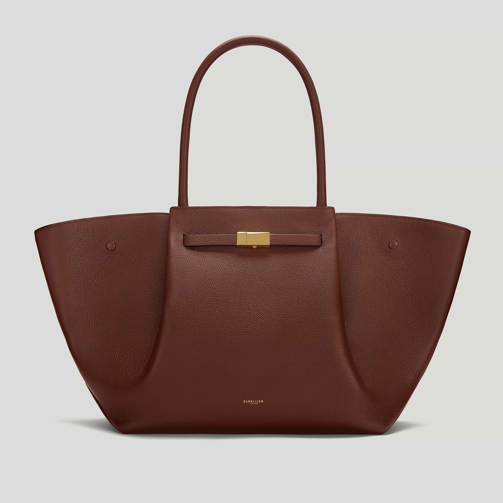 The New York - Warm brown small grain