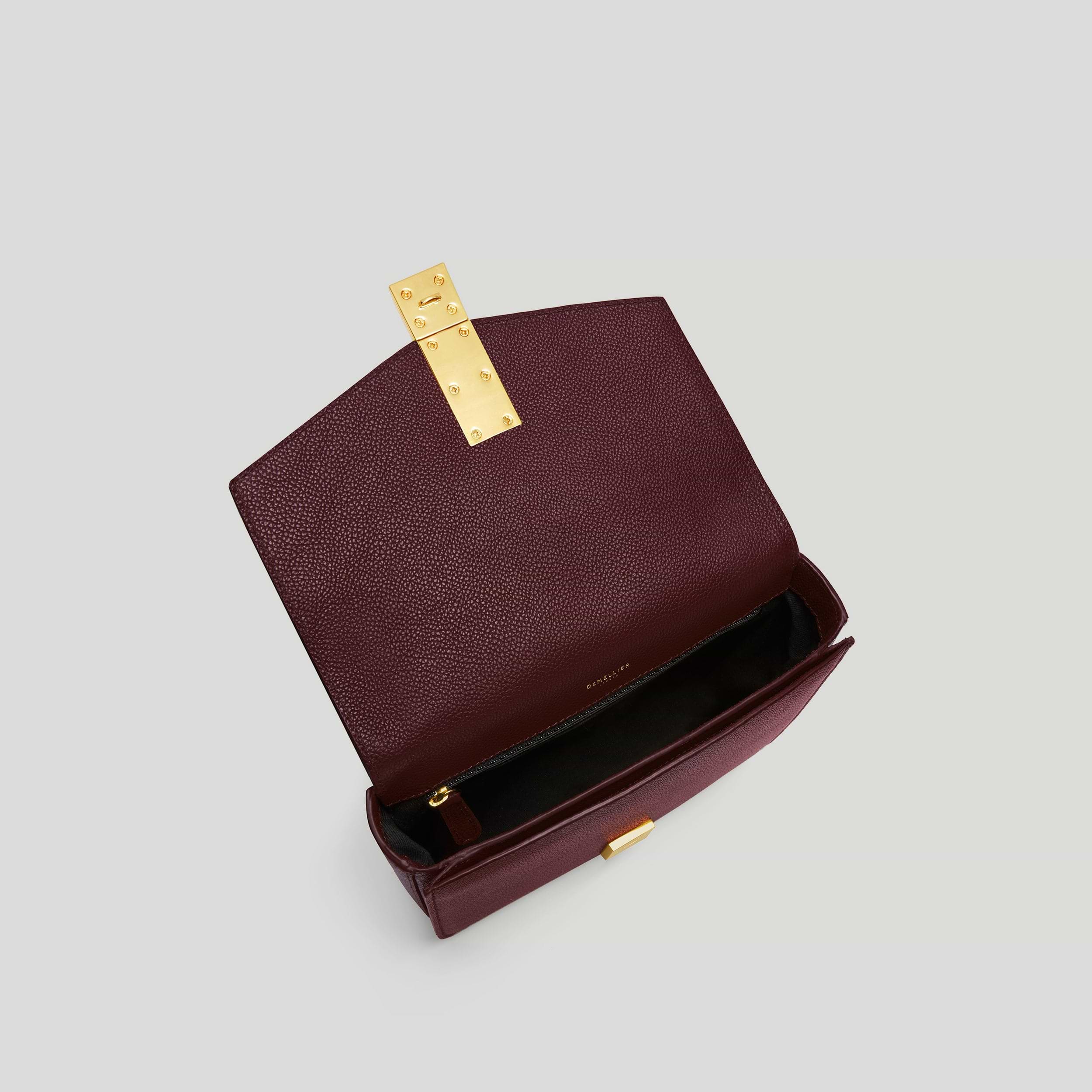 The Vancouver | Burgundy Small Grain | DeMellier