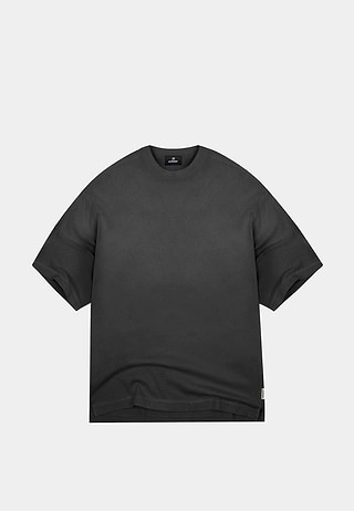 Represent Stepped Hem T-Shirt Stained Black