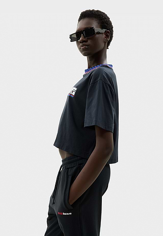 Knitted Neck Cropped T-Shirt Black