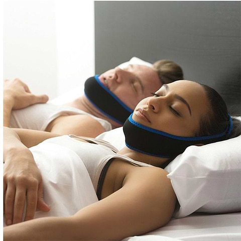 How do chin straps work for snoring?