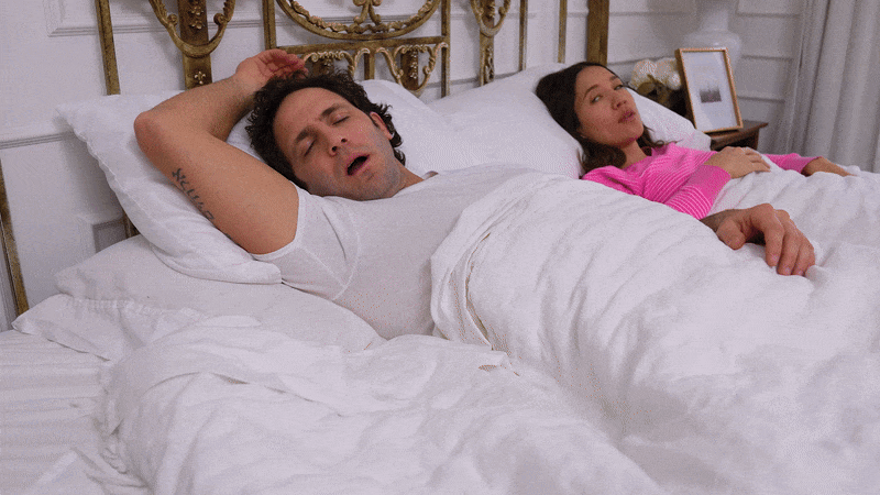 Demonstration of a vibrating anti-snoring device for quiet nights