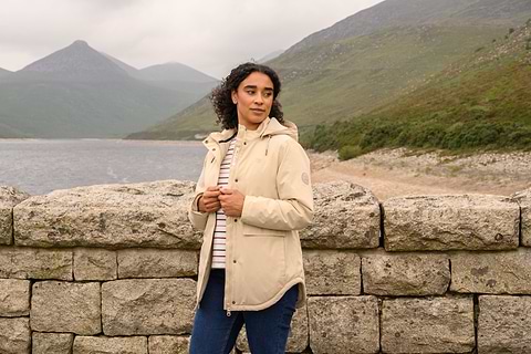 Tess insulated coat in cream