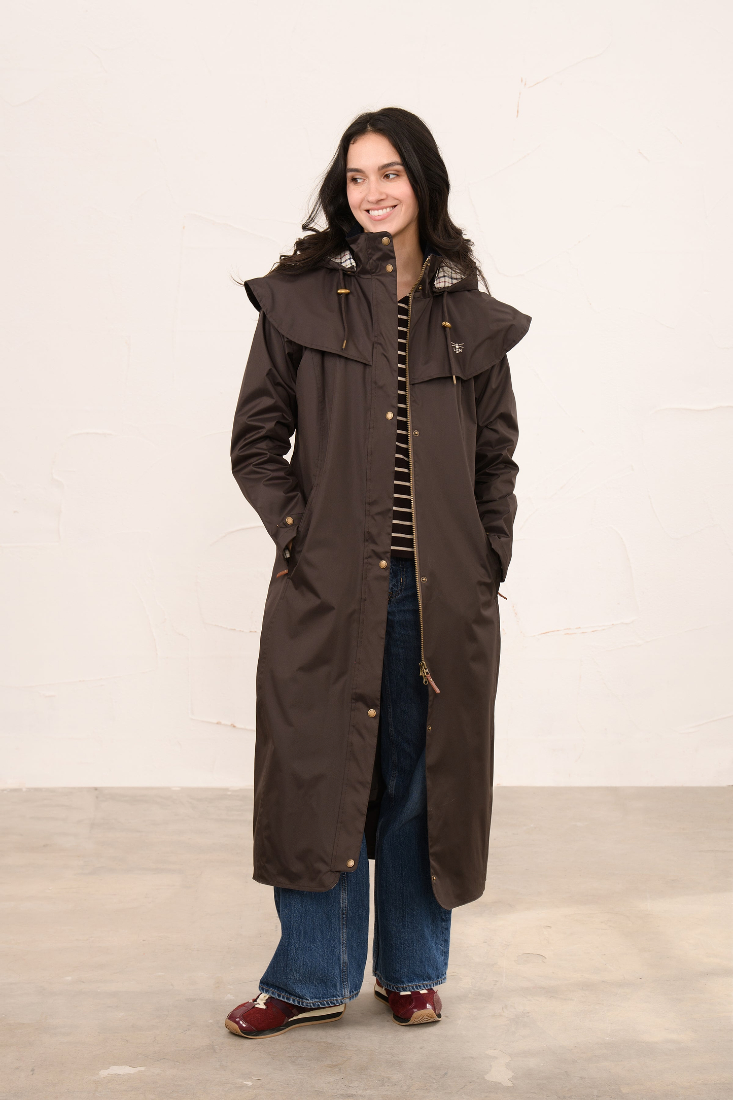 Outback Full Length Waterproof Raincoat - Chocolate