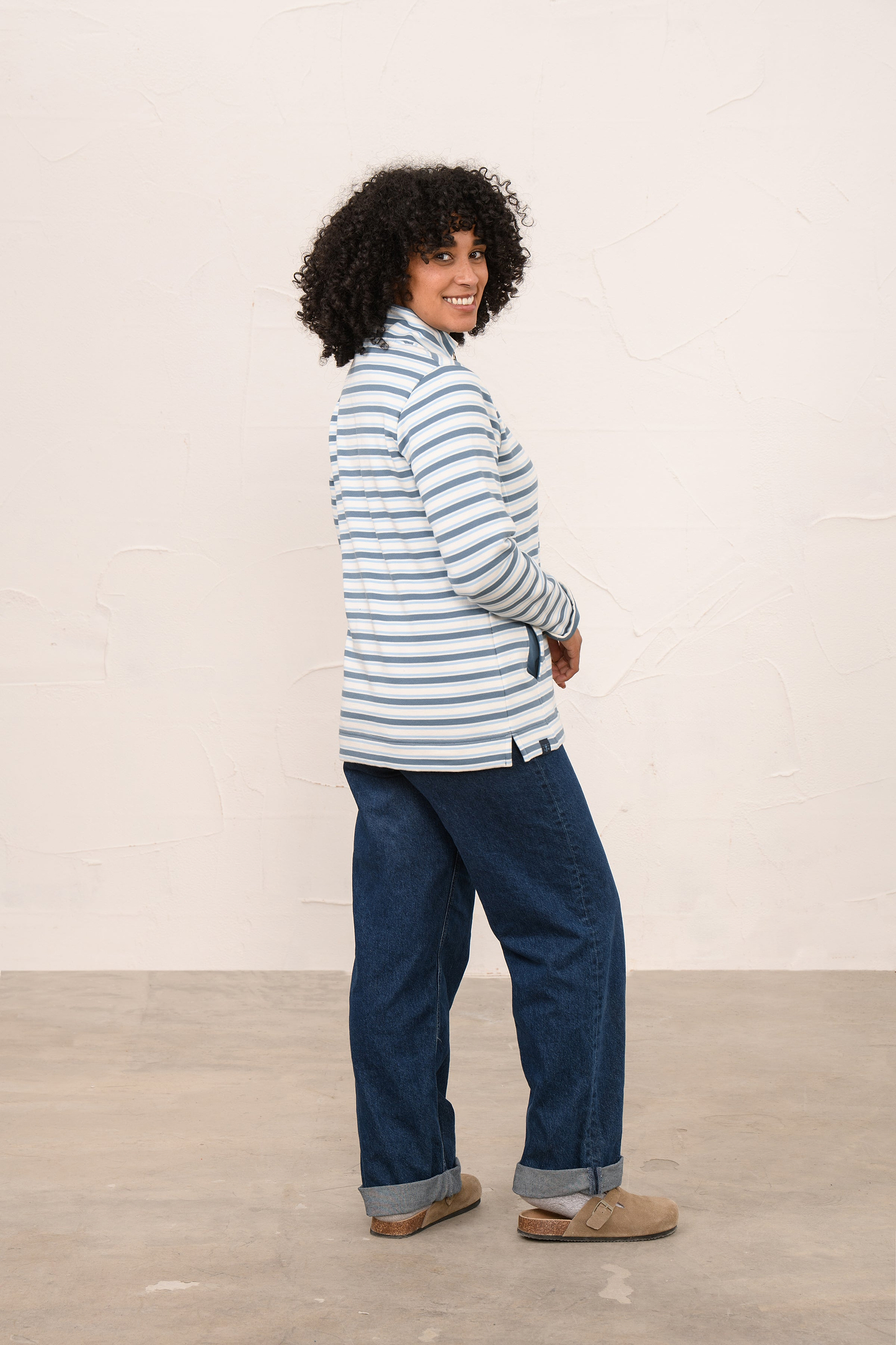 Shore Sweatshirt - Bluestone Pale Blue Stripe