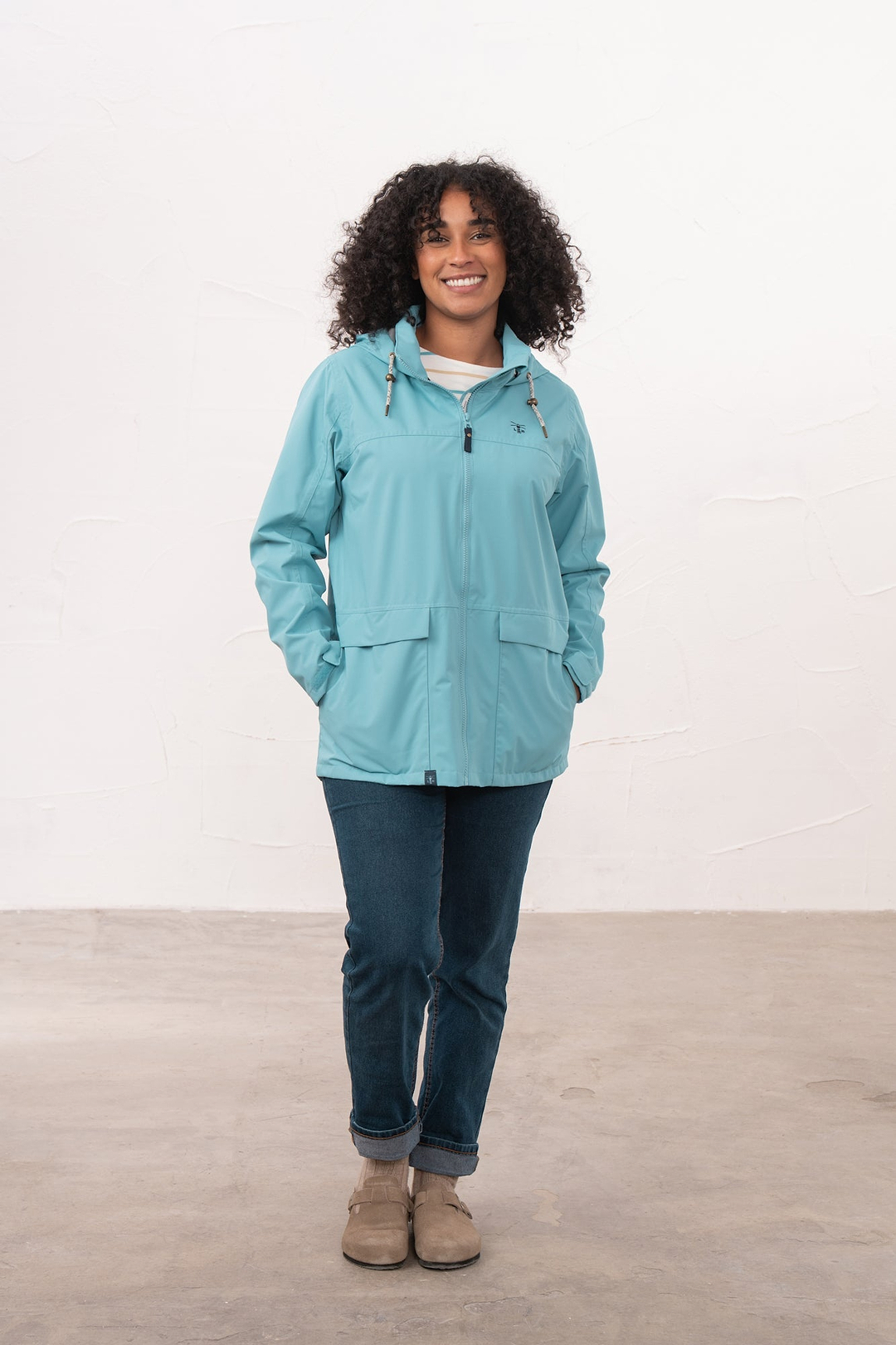 Beachcomber Jacket. Women's Lightweight Raincoat | Lighthouse