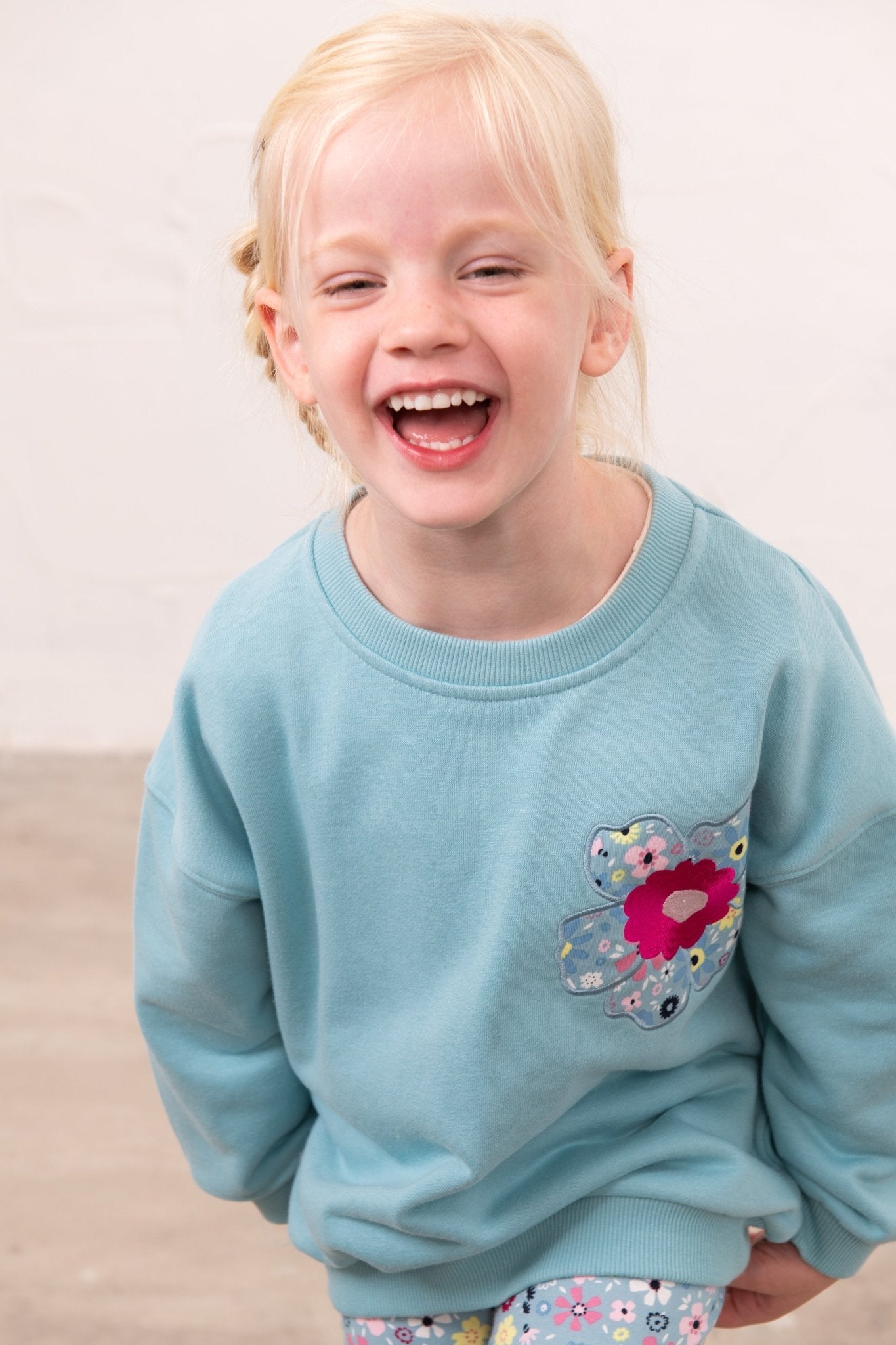 Flora Sweatshirt - Pastel Teal-Lighthouse