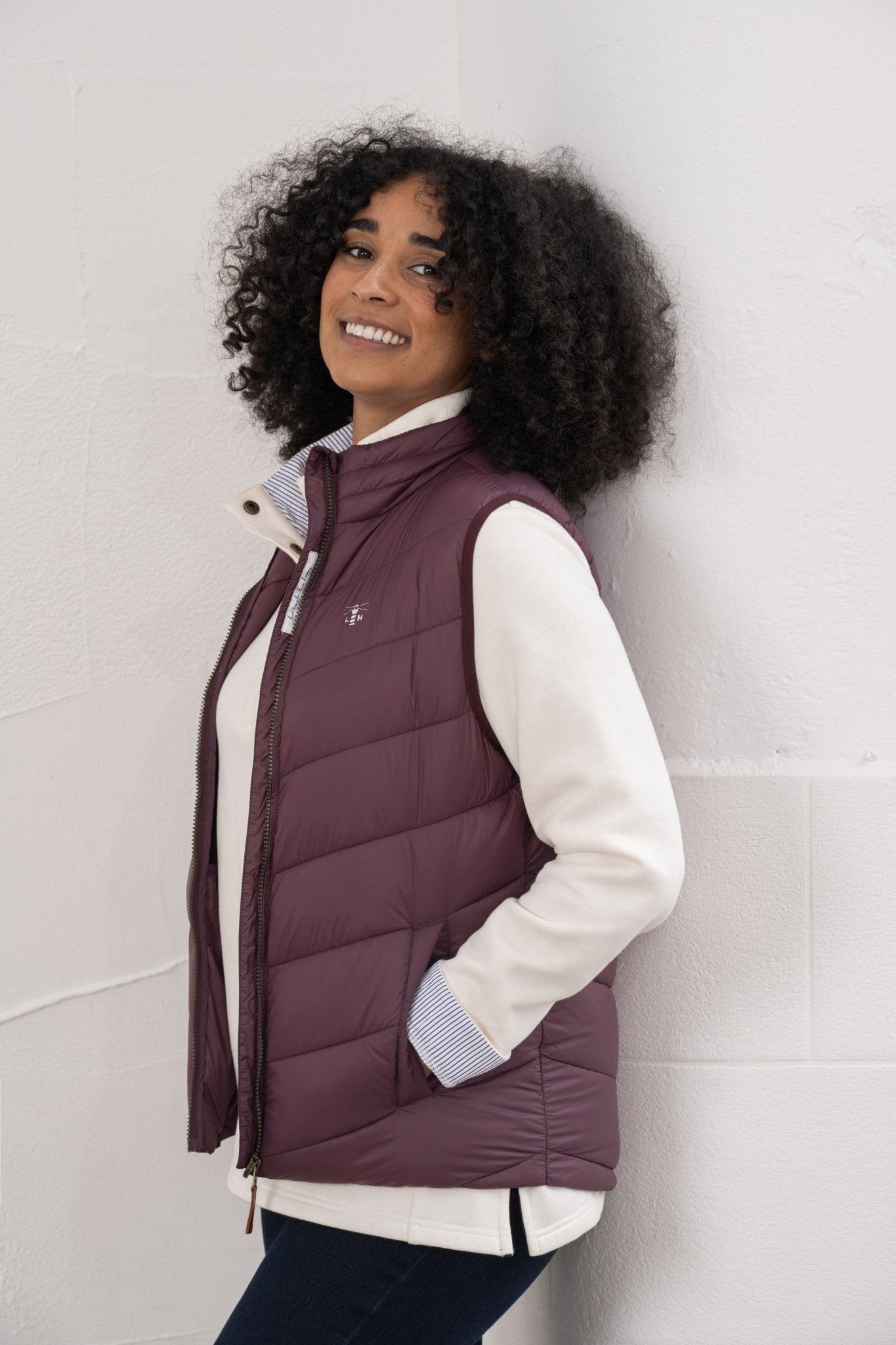 Laurel Gilet - Cranberry - Lighthouse