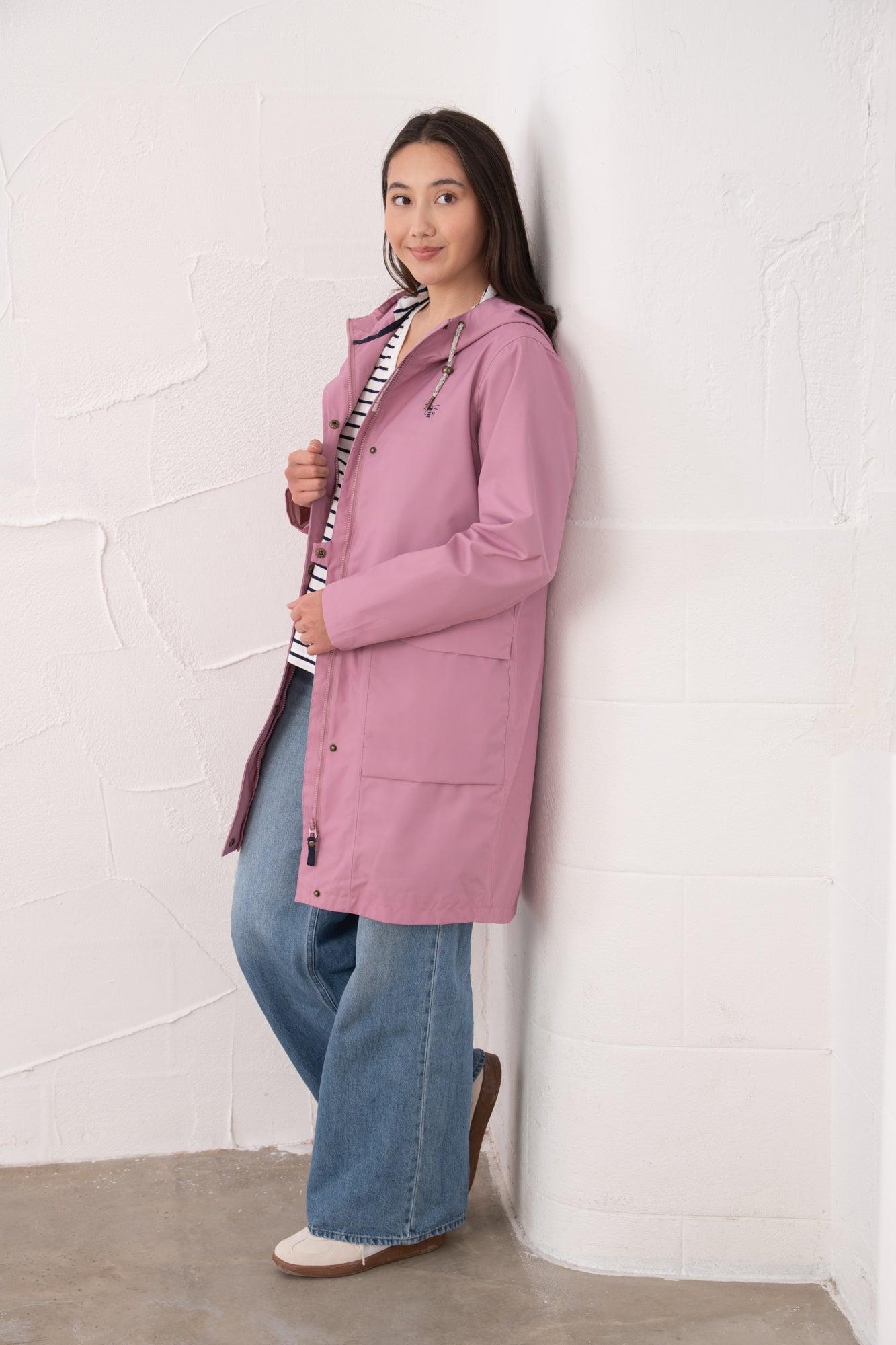 Long Beachcomber Jacket - Wild Rose - Lighthouse