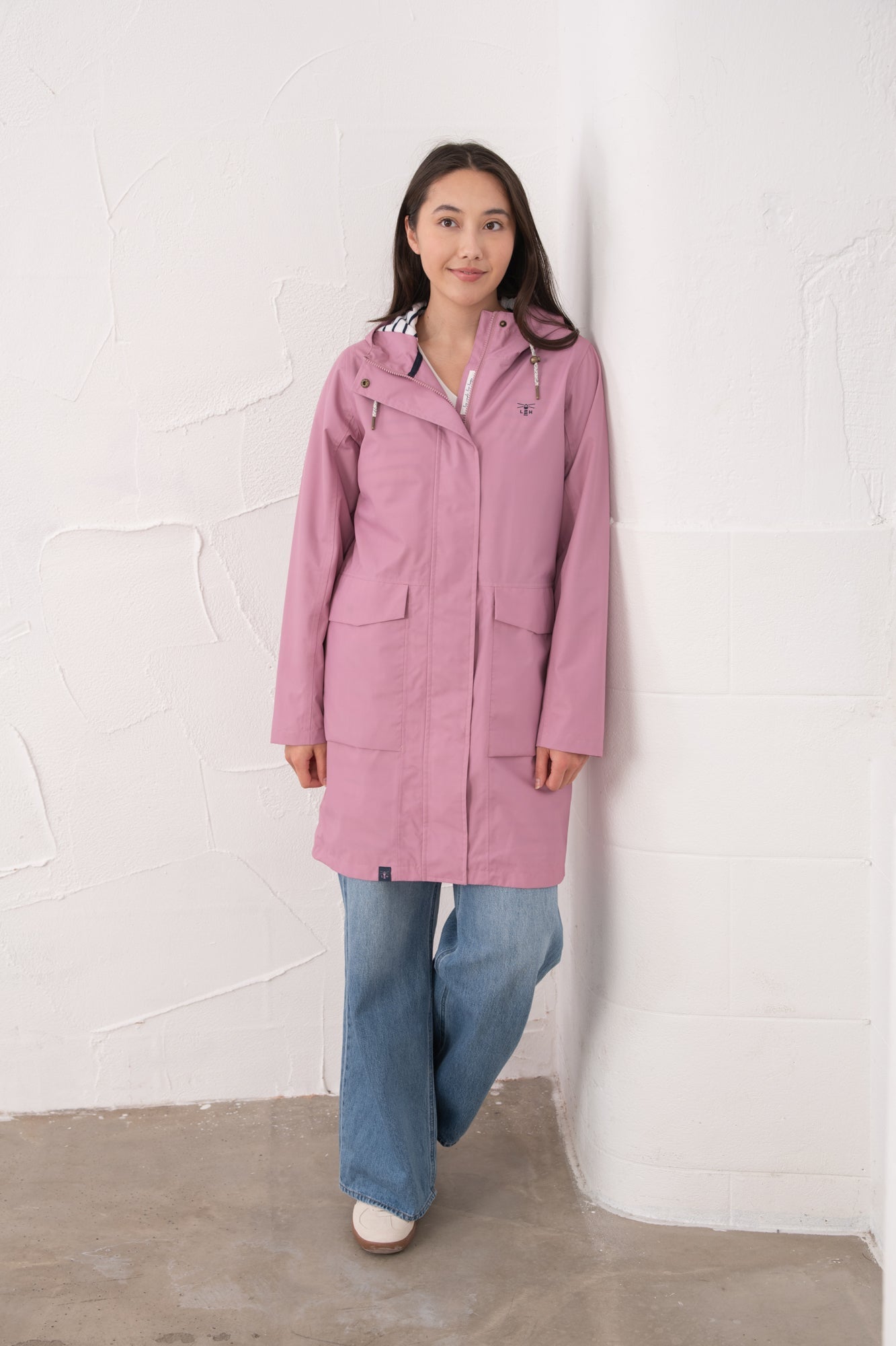 Long Beachcomber Jacket - Wild Rose - Lighthouse