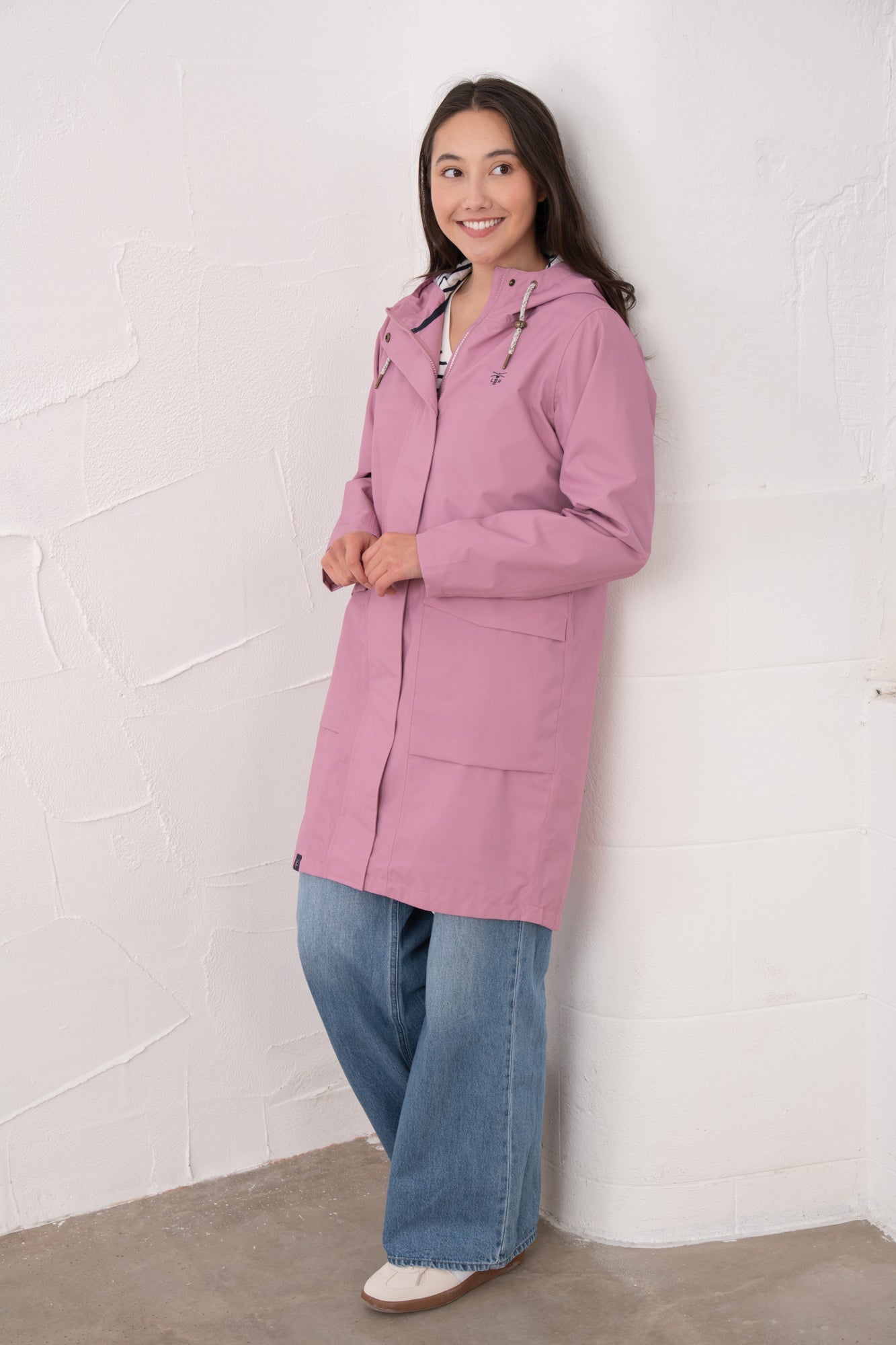 Long Beachcomber Jacket - Wild Rose - Lighthouse