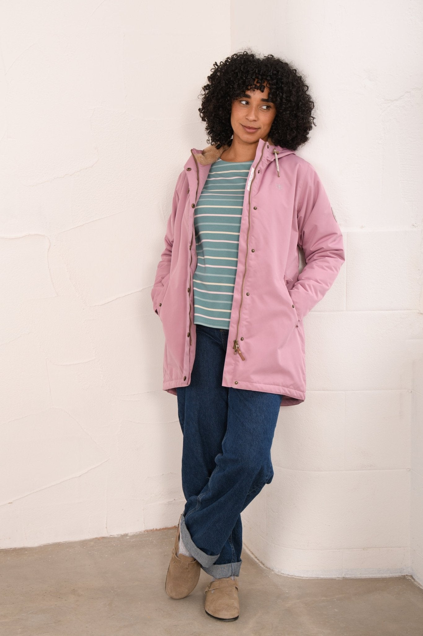Scarlet Coat - Wild Rose-Lighthouse