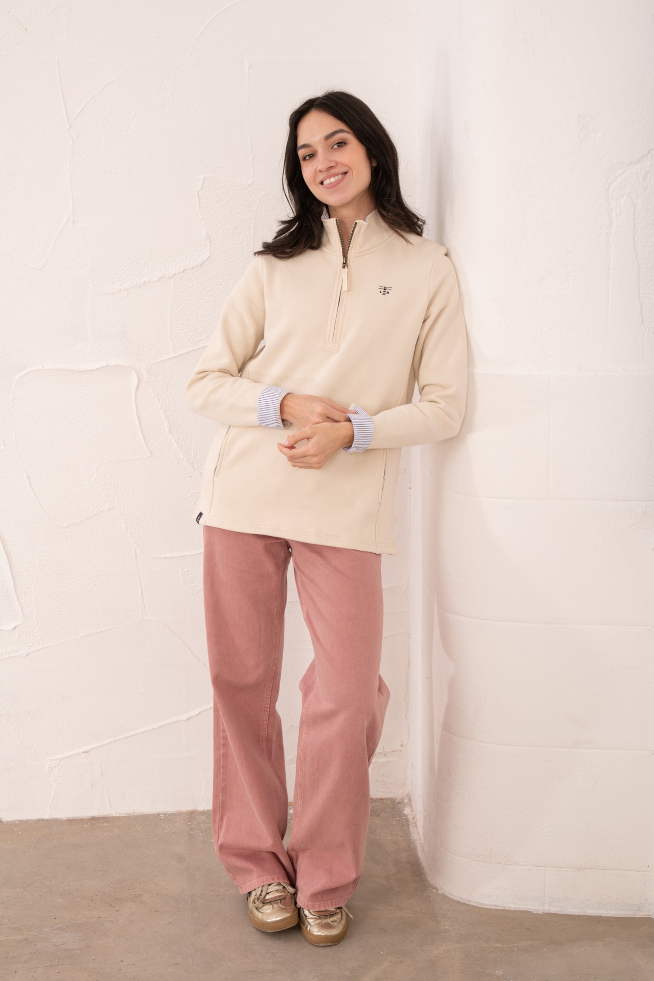 Shore Sweatshirt - Cream - Lighthouse