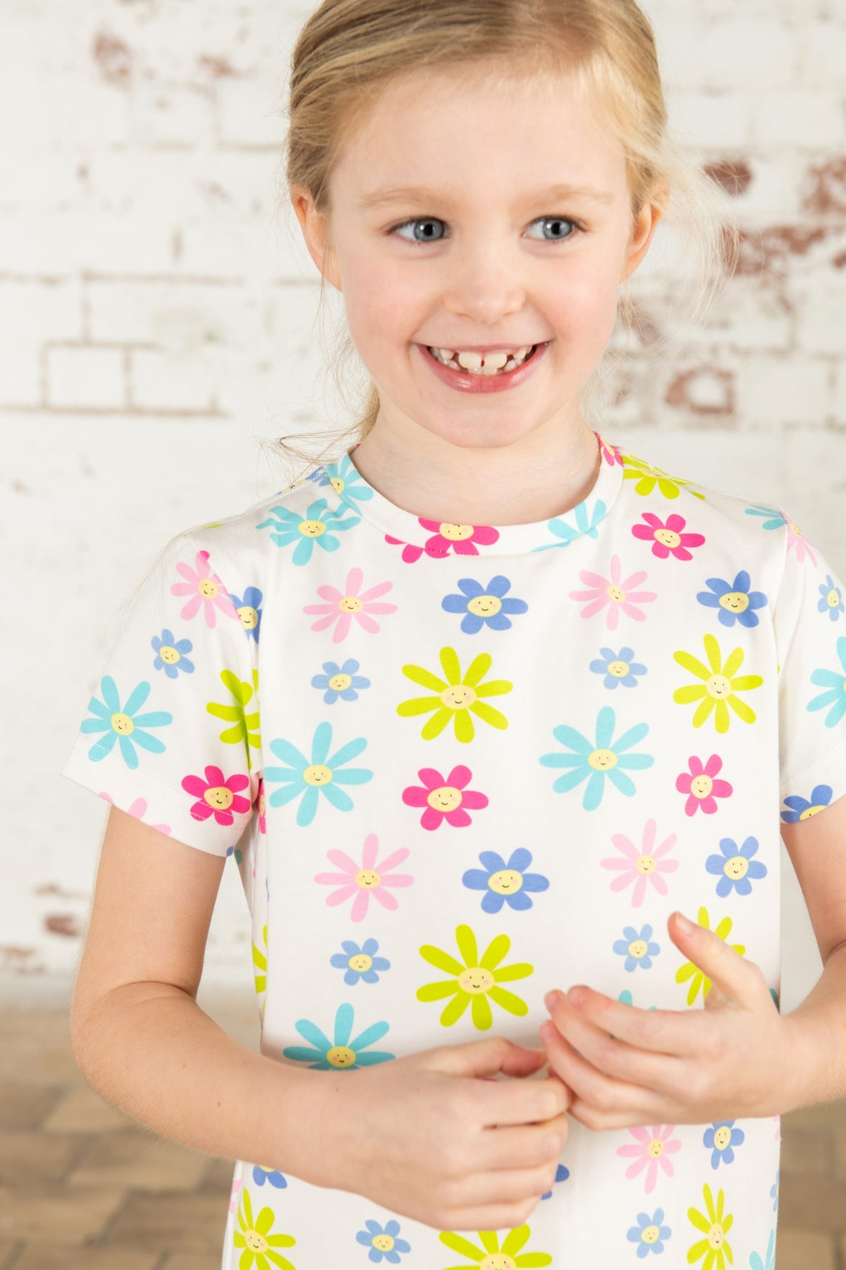 Causeway Short Sleeve - Daisy-Lighthouse