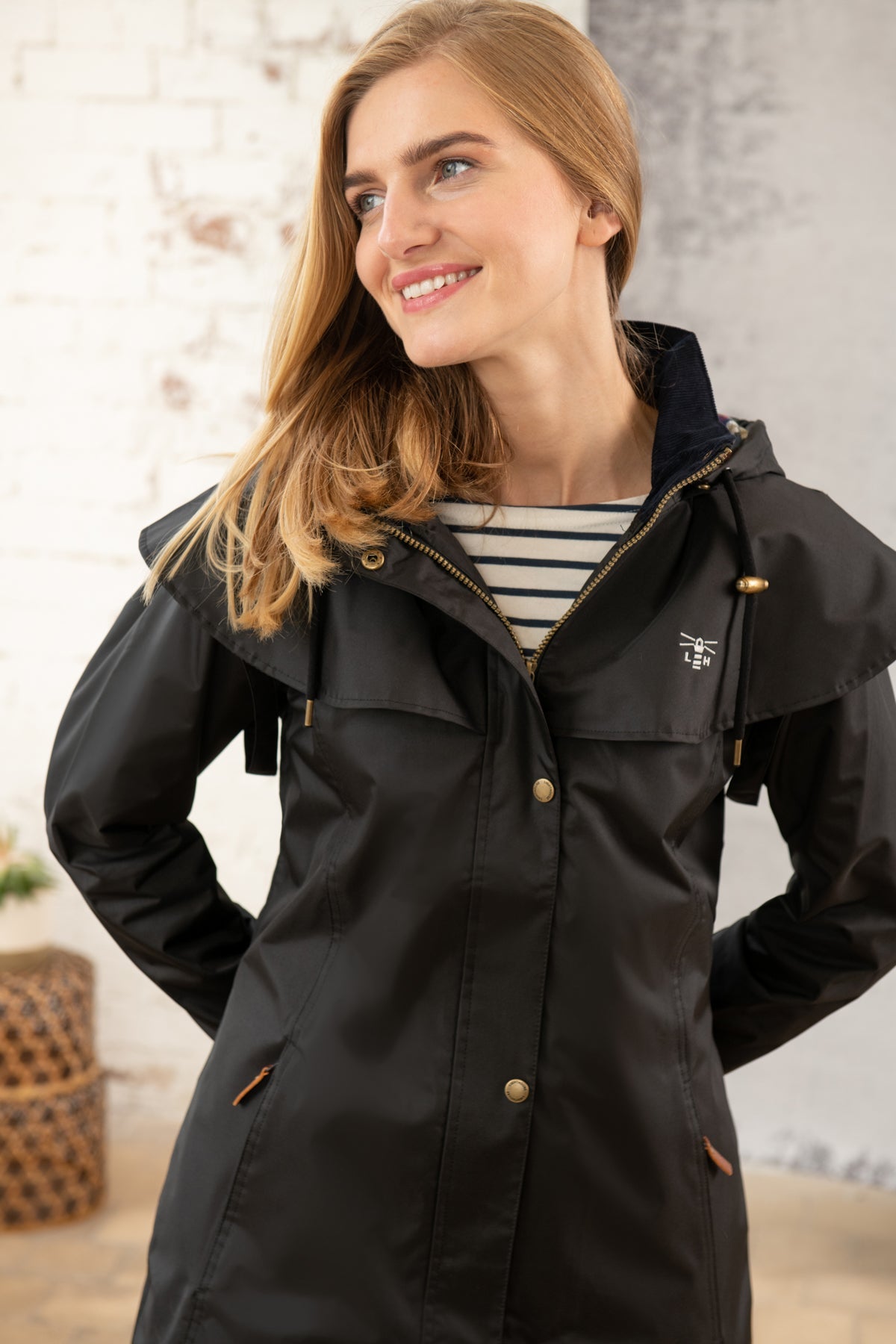 Outrider 3/4 Length Waterproof Raincoat - Black-Lighthouse