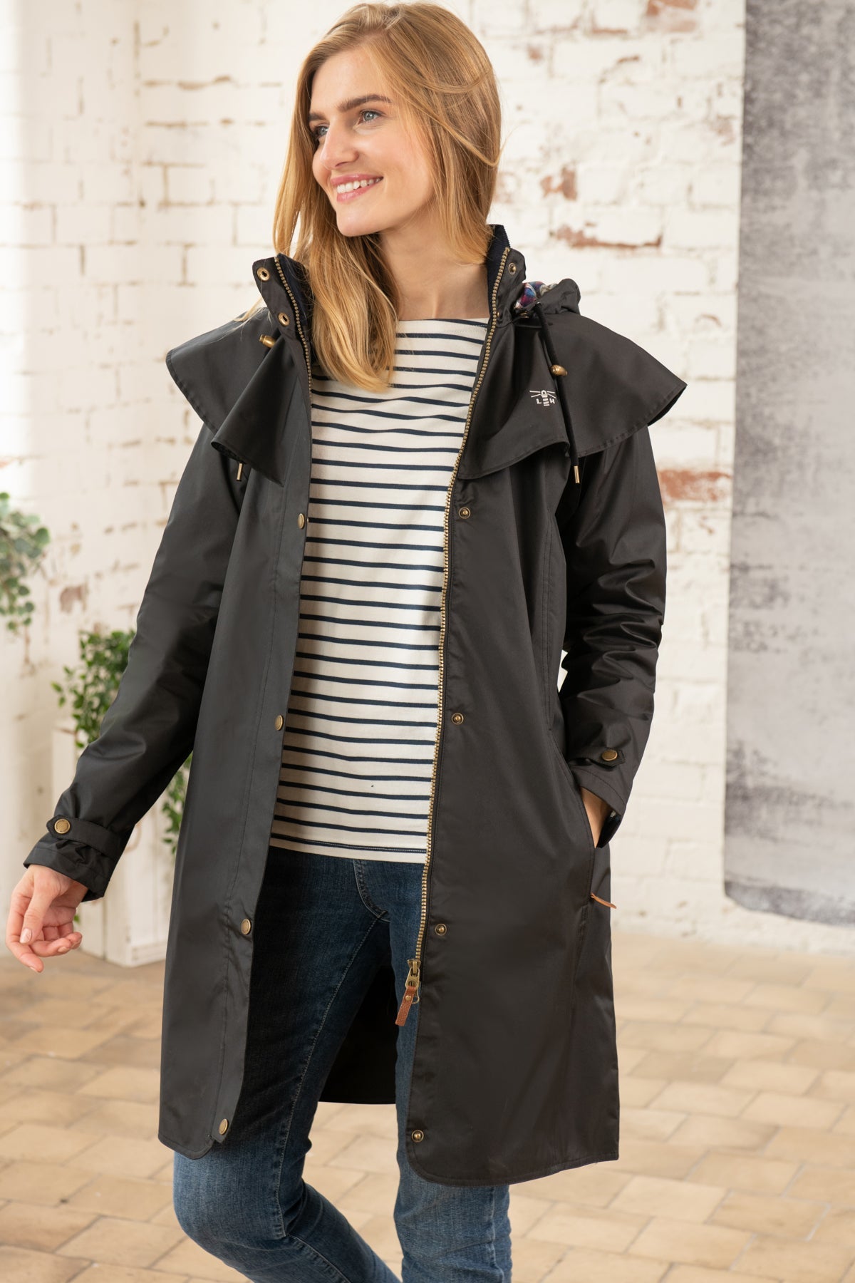 Outrider 3/4 Length Waterproof Raincoat - Black-Lighthouse