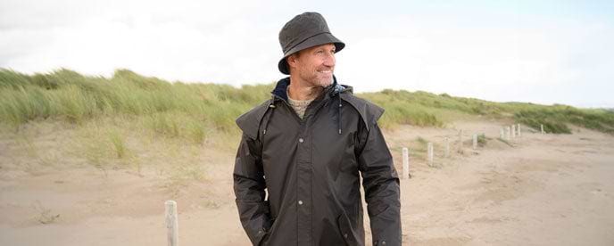 Beachcomber Jacket. Women's Lightweight Raincoat | Lighthouse