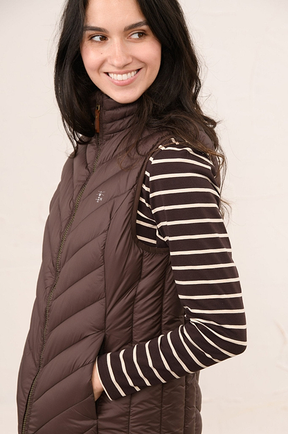 Laurel Gilet - Cocoa-Lighthouse
