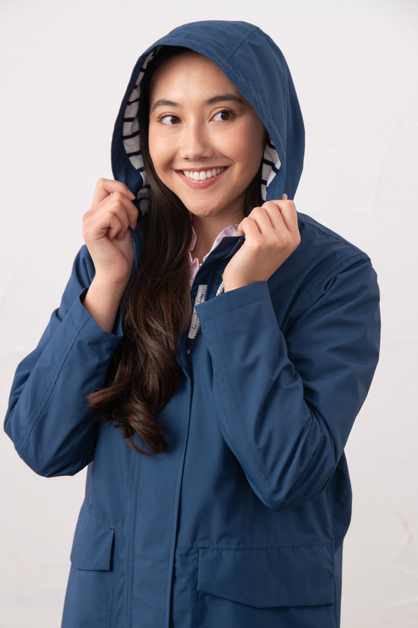Long Beachcomber Jacket - Indigo - Lighthouse