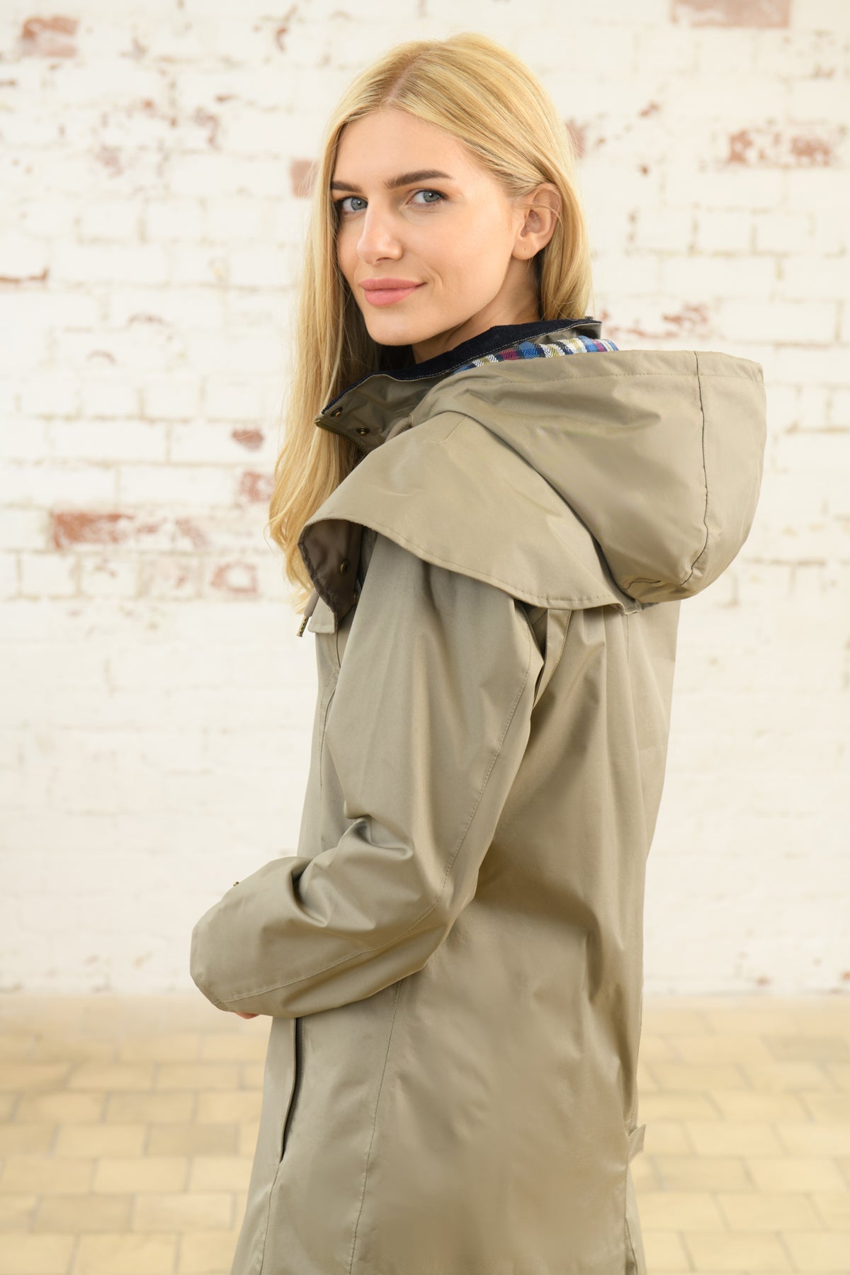 Outrider 3/4 Length Waterproof Raincoat - Fawn - Lighthouse