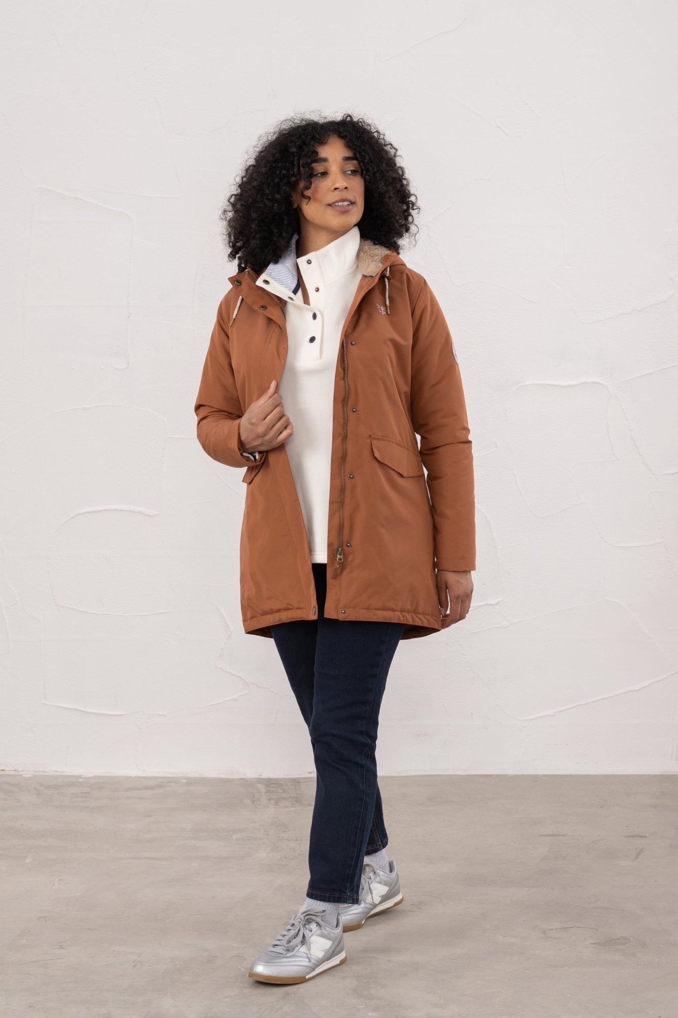 Scarlet Coat - Rust - Lighthouse