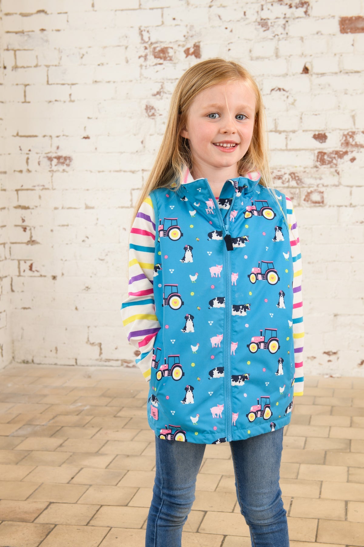 Alex Gilet - Teal Farm Print-Lighthouse