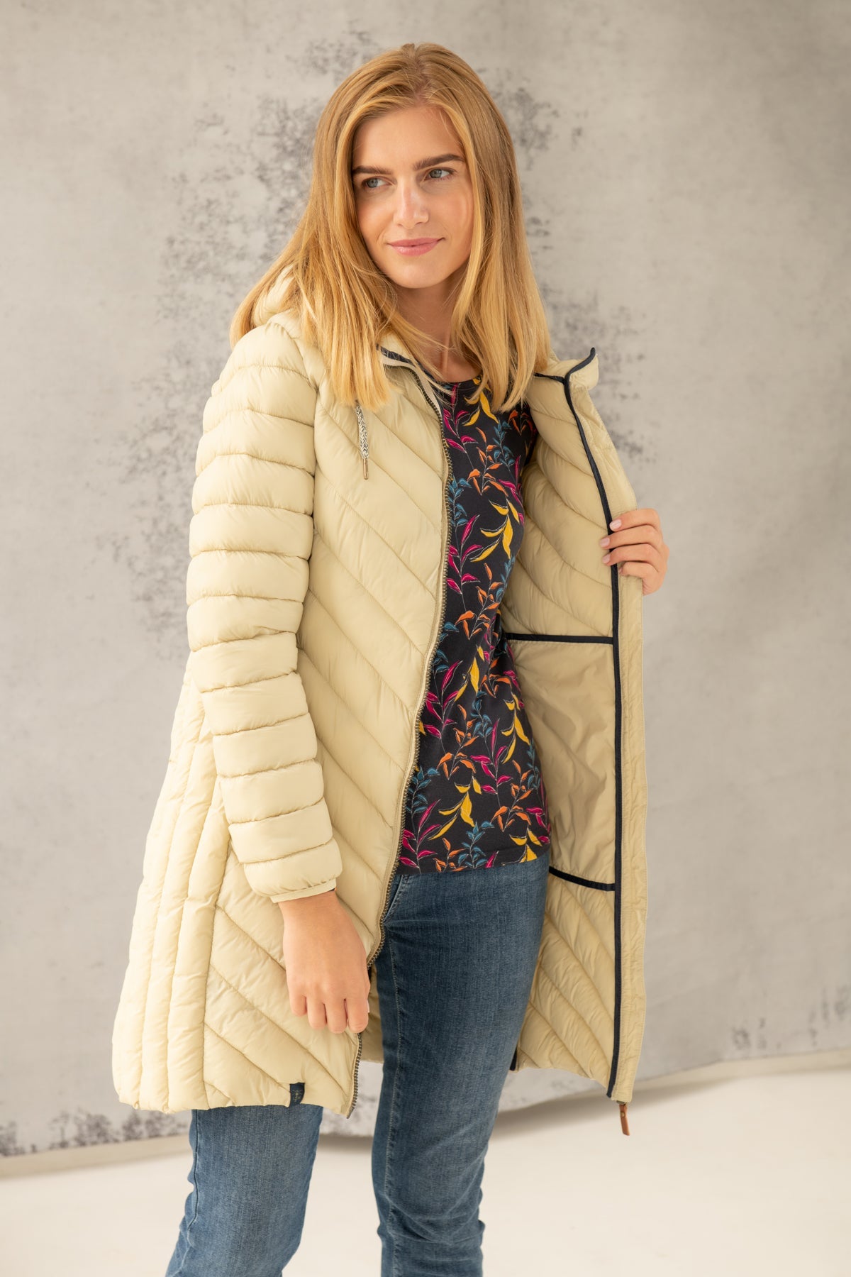 Laurel Coat - Almond - Lighthouse