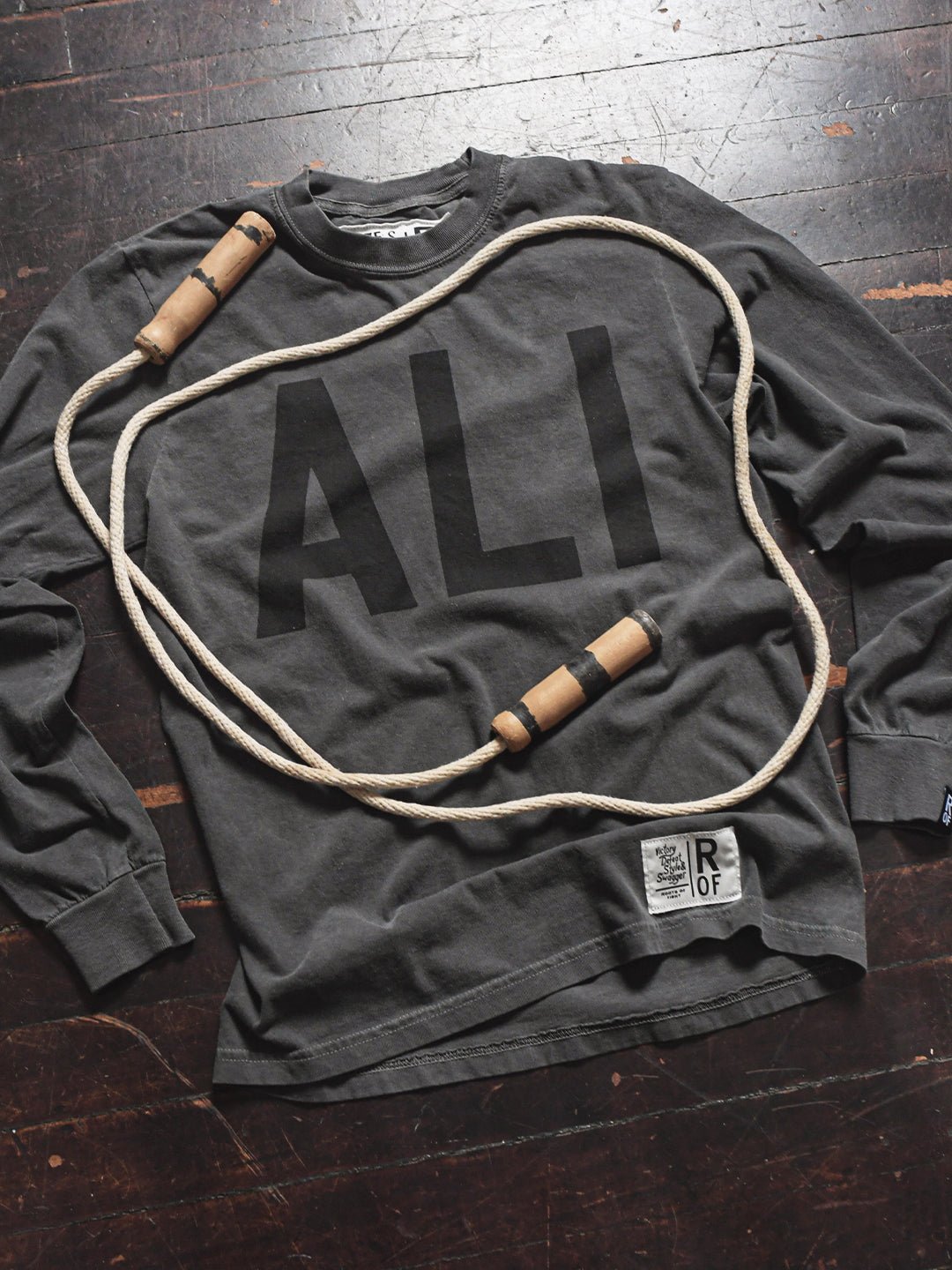 Ali Icon Charcoal Long Sleeve Tee - Roots of Fight Canada